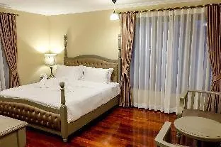 Siri Heritage Hotel 3*