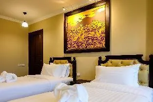 Siri Heritage Hotel 3*