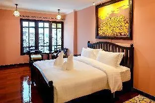Siri Heritage Hotel 3*